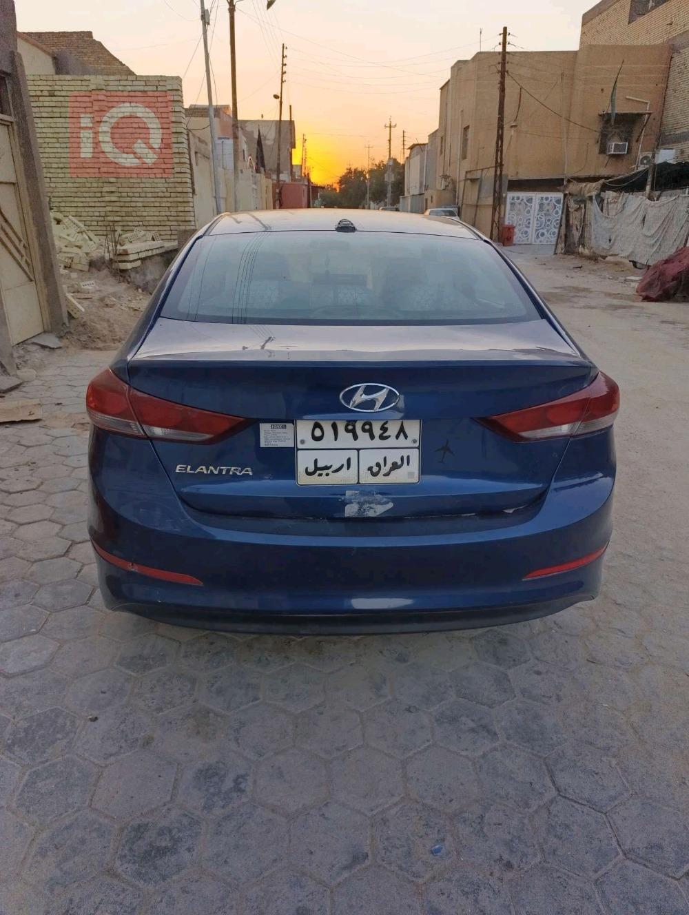 هیوندای ئەلەنترا
